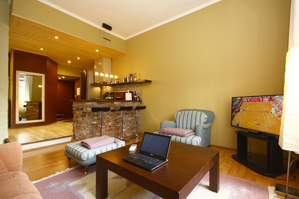 Sadama 11 Apartment Пярну Экстерьер фото